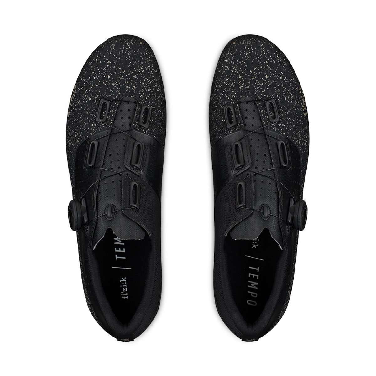 Performance road cycling shoes - Tempo Overcurve R4 - Fizik