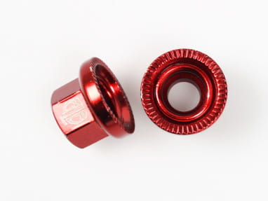 Track Nuts axle nut M9 pair - VR - red