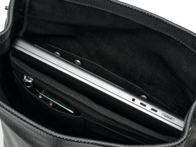 Pickwick Reflektierende Ledertasche 12L Schwarz