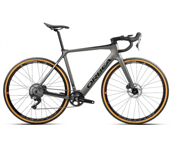 GAIN M20 1X Speed Silver (Matte) - Black (Gloss)