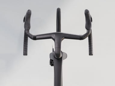 Madone SLR 9 Gen 8 - Matte/Gloss Carbon Smoke