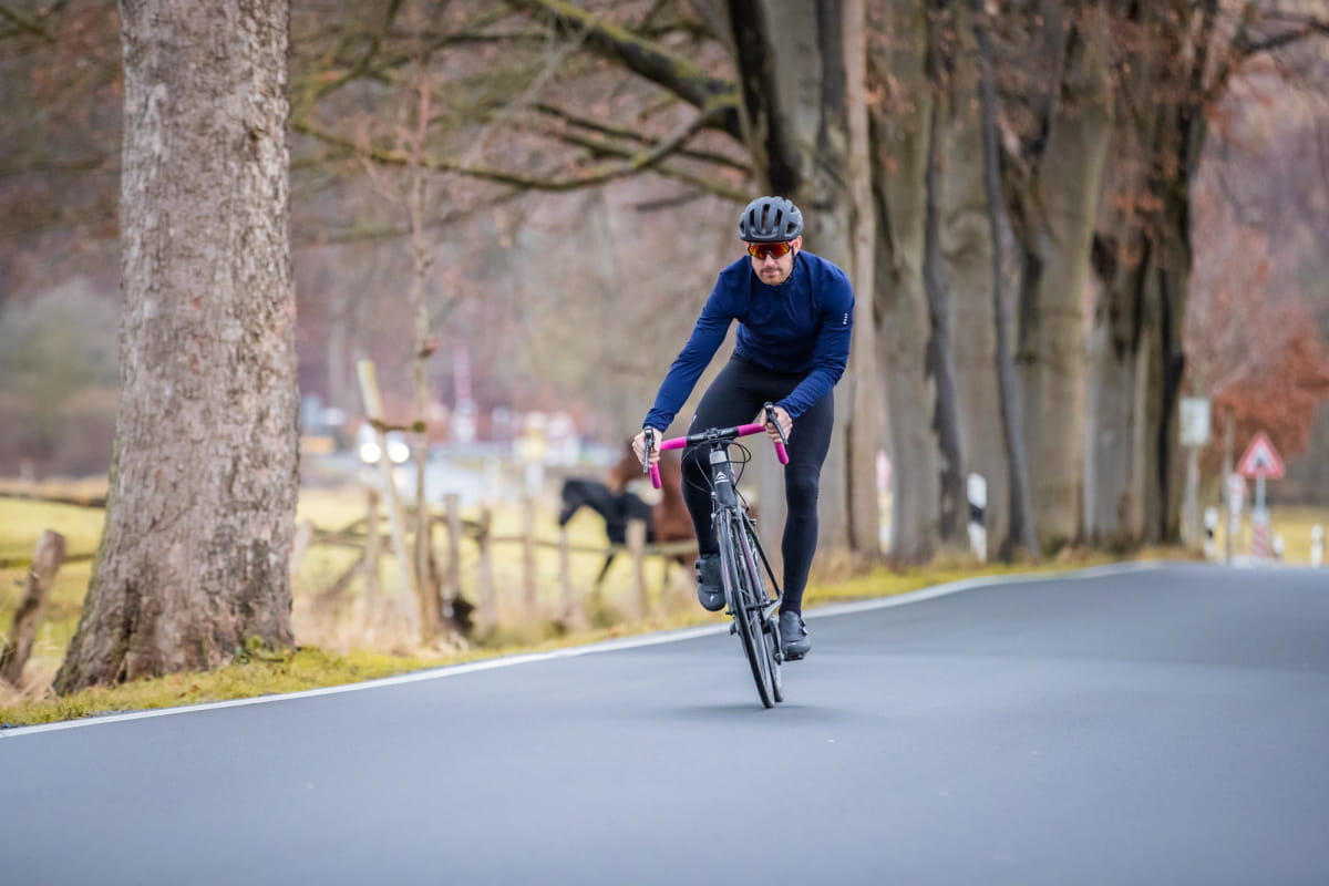 Rennrad-Bekleidung für den Herbst: 10 Tipps für kühle Tage