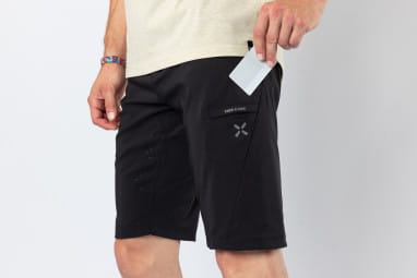 Flow 1.0 Shorts schwarz