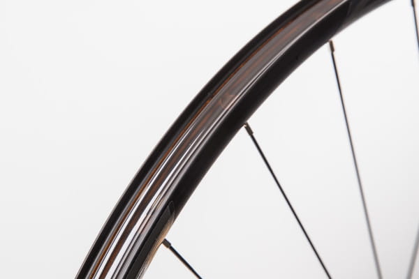 Wiel EA70 AX Disc Voor 700C - 12x100