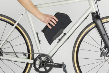 TWIST Essential Bag + Bike Base Set - L negro