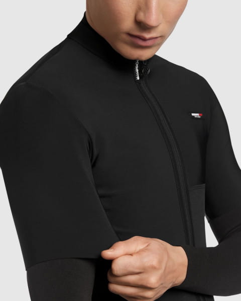 EQUIPE RS Winter SS Mid Layer Short Sleeve - Black Series