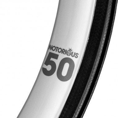 Notorious Deep Section Carbon Felge 28 Zoll - 50mm - schwarz (natural)