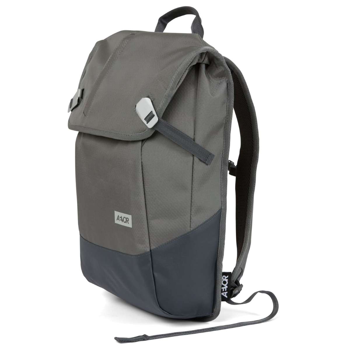 Aevor daypack proof black hotsell