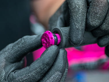 Stealth Tubeless Puncture Plugs - pink