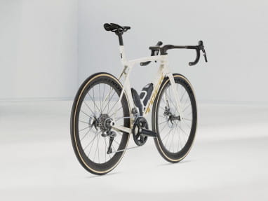 Madone SLR 7 Gen 8 - Era White