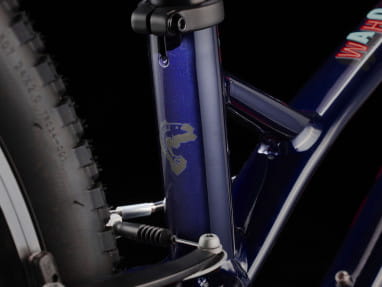 Wahoo 24 Path - Deep Dark Blue