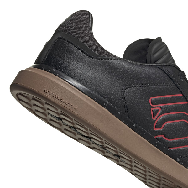 Sleuth DLX MTB Shoe - Black/Red