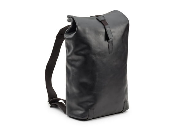 Pickwick Hard Leather Bag 26L Black