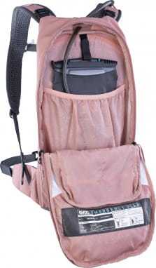 Stage 6 Backpack + 2l Hydration Bladder - dusty pink