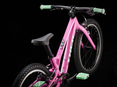 Wahoo 20 Path - Pink Frosting