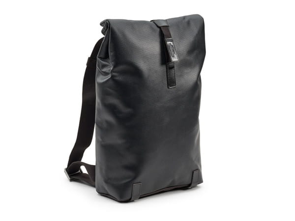 Pickwick Reflective Leather Bag 26L Black